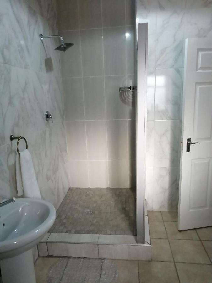 St Eve Lodge & Spa Bloemfontein Buitenkant foto
