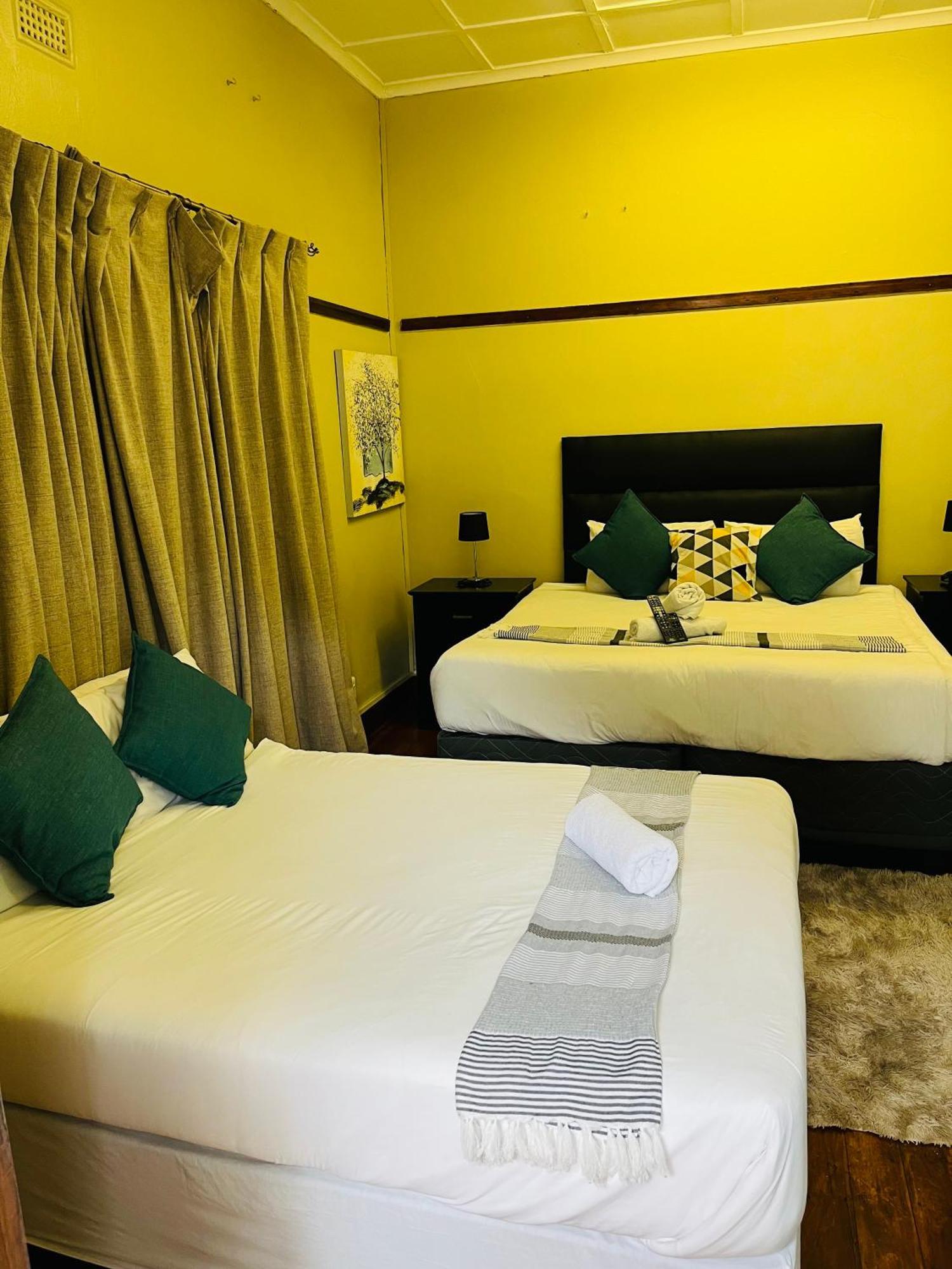 St Eve Lodge & Spa Bloemfontein Buitenkant foto